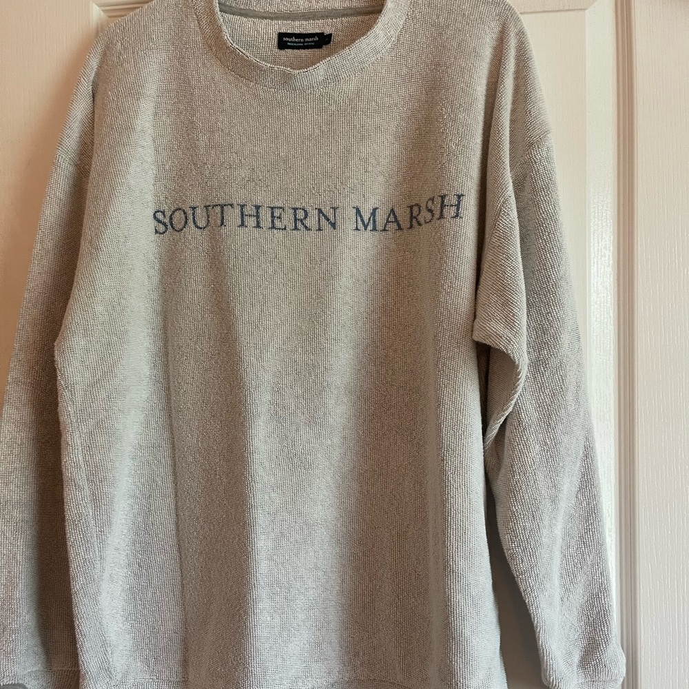 southern marsh sweatshirt size L